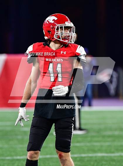 Thumbnail 2 in Walpole vs Milton (MIAA D3 Final) photogallery.