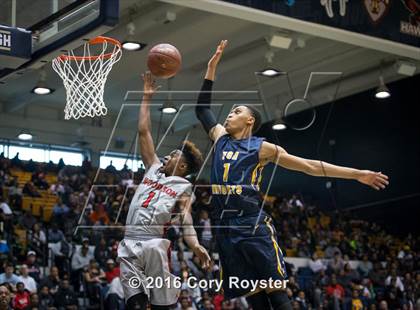 Thumbnail 2 in Woodson vs. Friendship Collegiate Academy (DCSAA Final) photogallery.