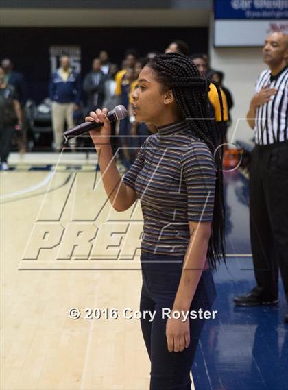 Thumbnail 2 in Woodson vs. Friendship Collegiate Academy (DCSAA Final) photogallery.