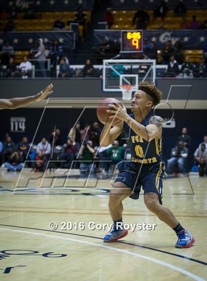Thumbnail 2 in Woodson vs. Friendship Collegiate Academy (DCSAA Final) photogallery.