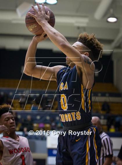 Thumbnail 3 in Woodson vs. Friendship Collegiate Academy (DCSAA Final) photogallery.