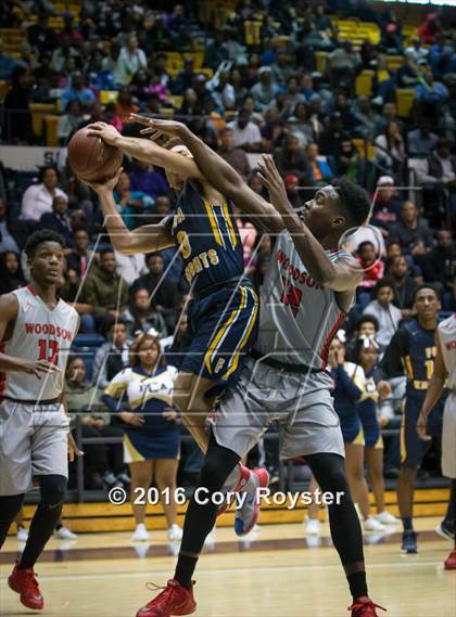 Thumbnail 2 in Woodson vs. Friendship Collegiate Academy (DCSAA Final) photogallery.