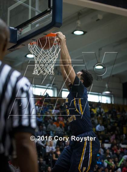 Thumbnail 3 in Woodson vs. Friendship Collegiate Academy (DCSAA Final) photogallery.