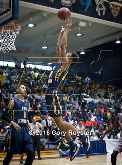 Thumbnail 3 in Woodson vs. Friendship Collegiate Academy (DCSAA Final) photogallery.