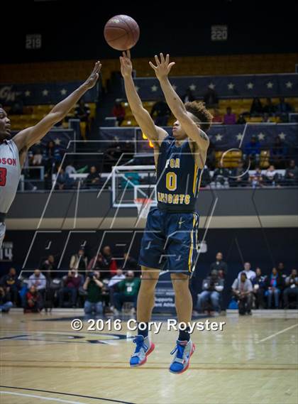 Thumbnail 3 in Woodson vs. Friendship Collegiate Academy (DCSAA Final) photogallery.