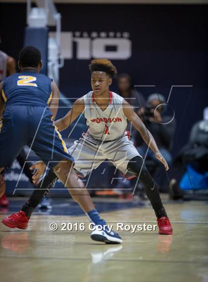 Thumbnail 3 in Woodson vs. Friendship Collegiate Academy (DCSAA Final) photogallery.