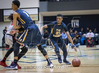 Thumbnail 2 in Woodson vs. Friendship Collegiate Academy (DCSAA Final) photogallery.