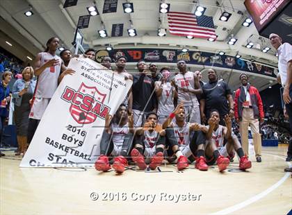 Thumbnail 2 in Woodson vs. Friendship Collegiate Academy (DCSAA Final) photogallery.