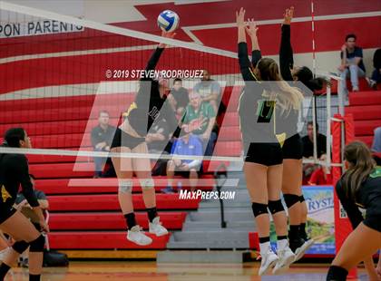 Thumbnail 2 in Tracy vs. Lincoln (CIF SJS D2 Final) photogallery.