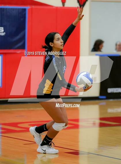Thumbnail 3 in Tracy vs. Lincoln (CIF SJS D2 Final) photogallery.