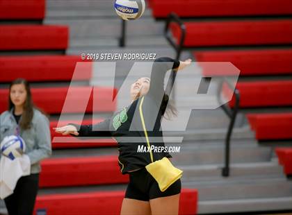 Thumbnail 1 in Tracy vs. Lincoln (CIF SJS D2 Final) photogallery.