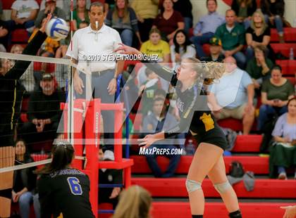 Thumbnail 2 in Tracy vs. Lincoln (CIF SJS D2 Final) photogallery.