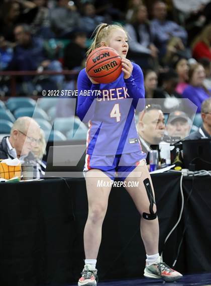 Thumbnail 3 in Cherry Creek vs Grandview (CHSAA 5A Great 8) photogallery.