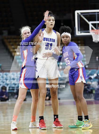 Thumbnail 3 in Cherry Creek vs Grandview (CHSAA 5A Great 8) photogallery.