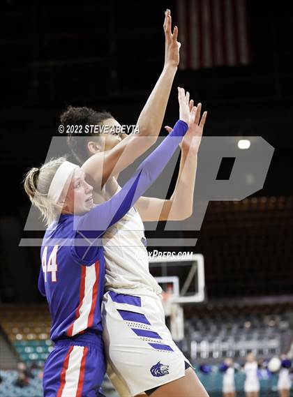 Thumbnail 1 in Cherry Creek vs Grandview (CHSAA 5A Great 8) photogallery.