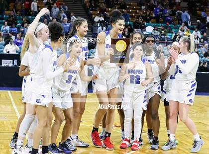 Thumbnail 2 in Cherry Creek vs Grandview (CHSAA 5A Great 8) photogallery.