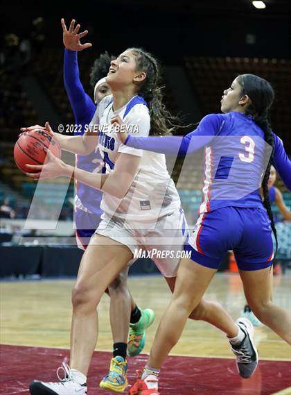 Thumbnail 3 in Cherry Creek vs Grandview (CHSAA 5A Great 8) photogallery.