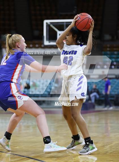 Thumbnail 1 in Cherry Creek vs Grandview (CHSAA 5A Great 8) photogallery.