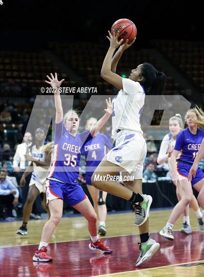 Thumbnail 1 in Cherry Creek vs Grandview (CHSAA 5A Great 8) photogallery.