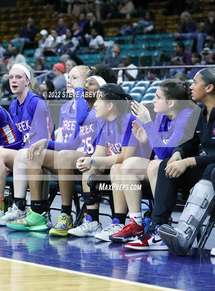 Thumbnail 2 in Cherry Creek vs Grandview (CHSAA 5A Great 8) photogallery.
