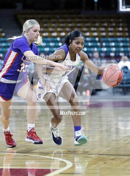 Thumbnail 3 in Cherry Creek vs Grandview (CHSAA 5A Great 8) photogallery.