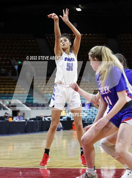 Thumbnail 1 in Cherry Creek vs Grandview (CHSAA 5A Great 8) photogallery.