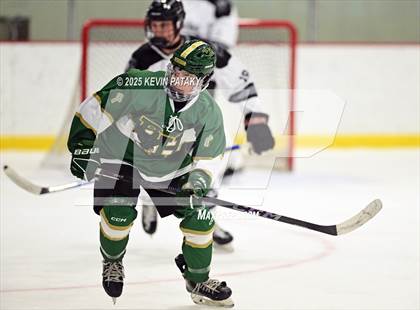 Thumbnail 3 in Bishop Hendricken @ Xavier photogallery.