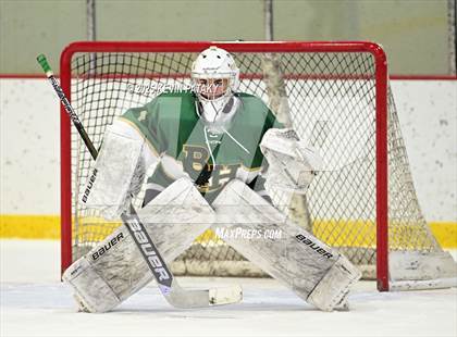 Thumbnail 2 in Bishop Hendricken @ Xavier photogallery.