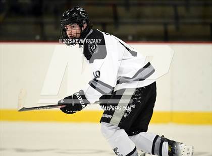 Thumbnail 2 in Bishop Hendricken @ Xavier photogallery.