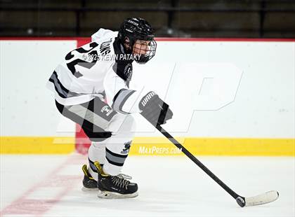 Thumbnail 3 in Bishop Hendricken @ Xavier photogallery.