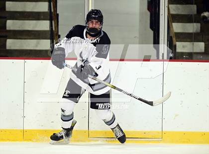 Thumbnail 2 in Bishop Hendricken @ Xavier photogallery.