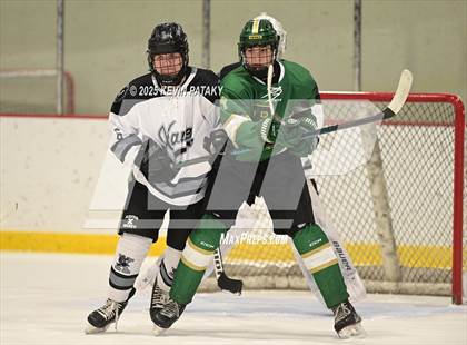 Thumbnail 3 in Bishop Hendricken @ Xavier photogallery.