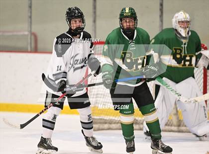 Thumbnail 2 in Bishop Hendricken @ Xavier photogallery.