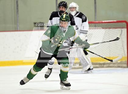 Thumbnail 2 in Bishop Hendricken @ Xavier photogallery.