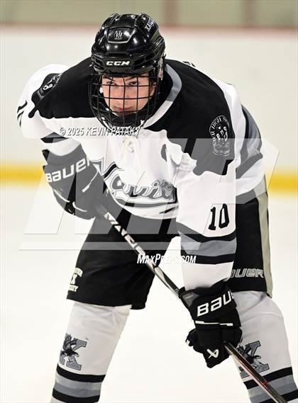 Thumbnail 1 in Bishop Hendricken @ Xavier photogallery.
