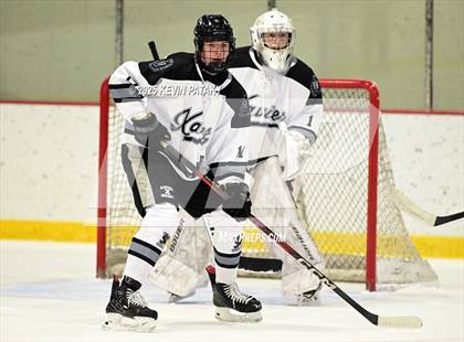Thumbnail 3 in Bishop Hendricken @ Xavier photogallery.