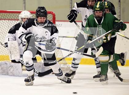 Thumbnail 2 in Bishop Hendricken @ Xavier photogallery.