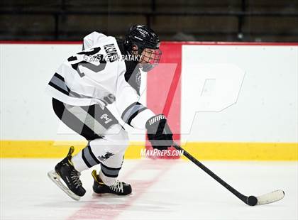 Thumbnail 2 in Bishop Hendricken @ Xavier photogallery.