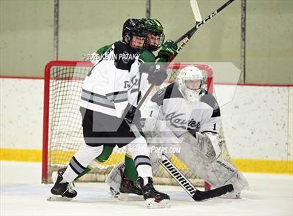 Thumbnail 2 in Bishop Hendricken @ Xavier photogallery.