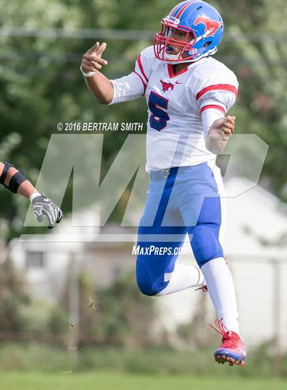 Thumbnail 2 in Medina/Webber @ Cleveland Hill photogallery.