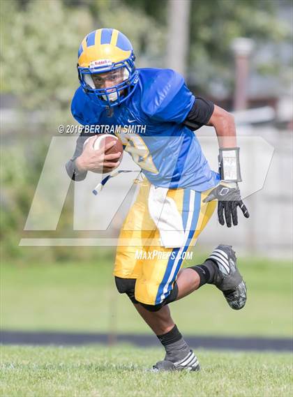 Thumbnail 1 in Medina/Webber @ Cleveland Hill photogallery.