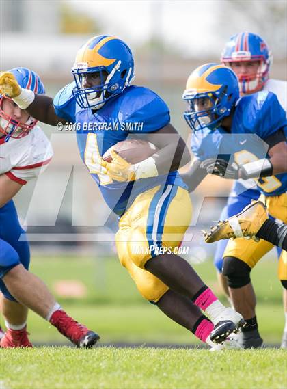 Thumbnail 2 in Medina/Webber @ Cleveland Hill photogallery.