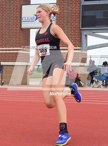 Thumbnail 3 in UIL 6A Track Region III Final (High Jump) photogallery.