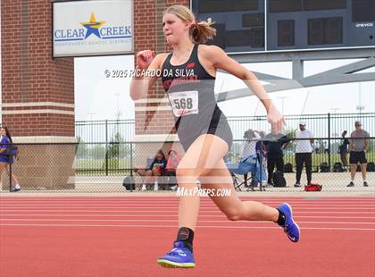 Thumbnail 2 in UIL 6A Track Region III Final (High Jump) photogallery.