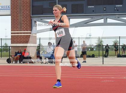 Thumbnail 3 in UIL 6A Track Region III Final (High Jump) photogallery.