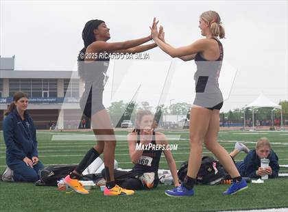 Thumbnail 1 in UIL 6A Track Region III Final (High Jump) photogallery.