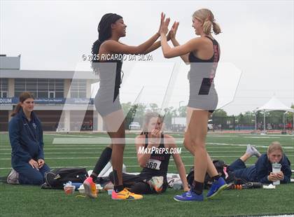 Thumbnail 2 in UIL 6A Track Region III Final (High Jump) photogallery.
