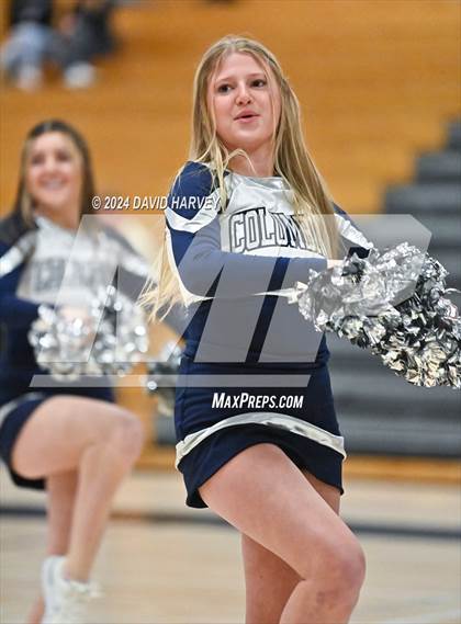 Thumbnail 1 in Bear Creek @ Columbine photogallery.