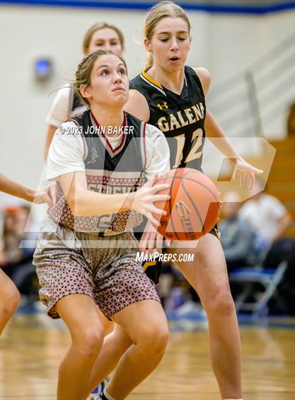 Thumbnail 1 in Galena vs. Dayton (Varsity Elite) photogallery.