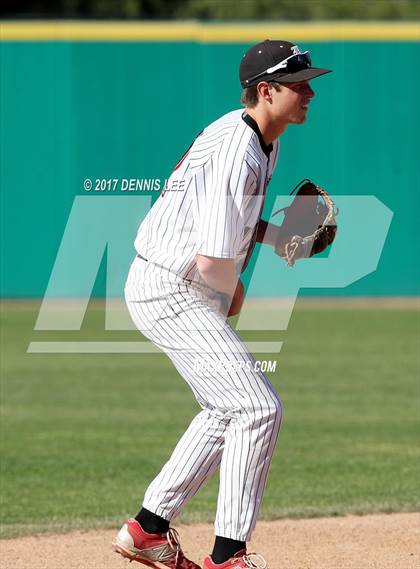 Thumbnail 2 in Monte Vista vs. De La Salle (CIF NCS D1 Final) photogallery.